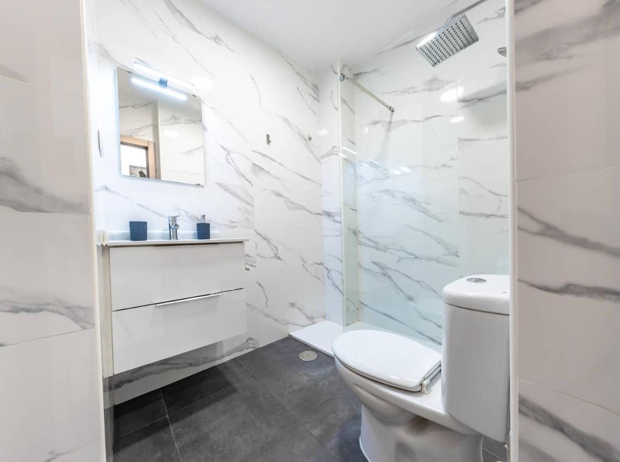 Private Rooftop & Elegant Studio - Center By Rems Málaga Exterior foto